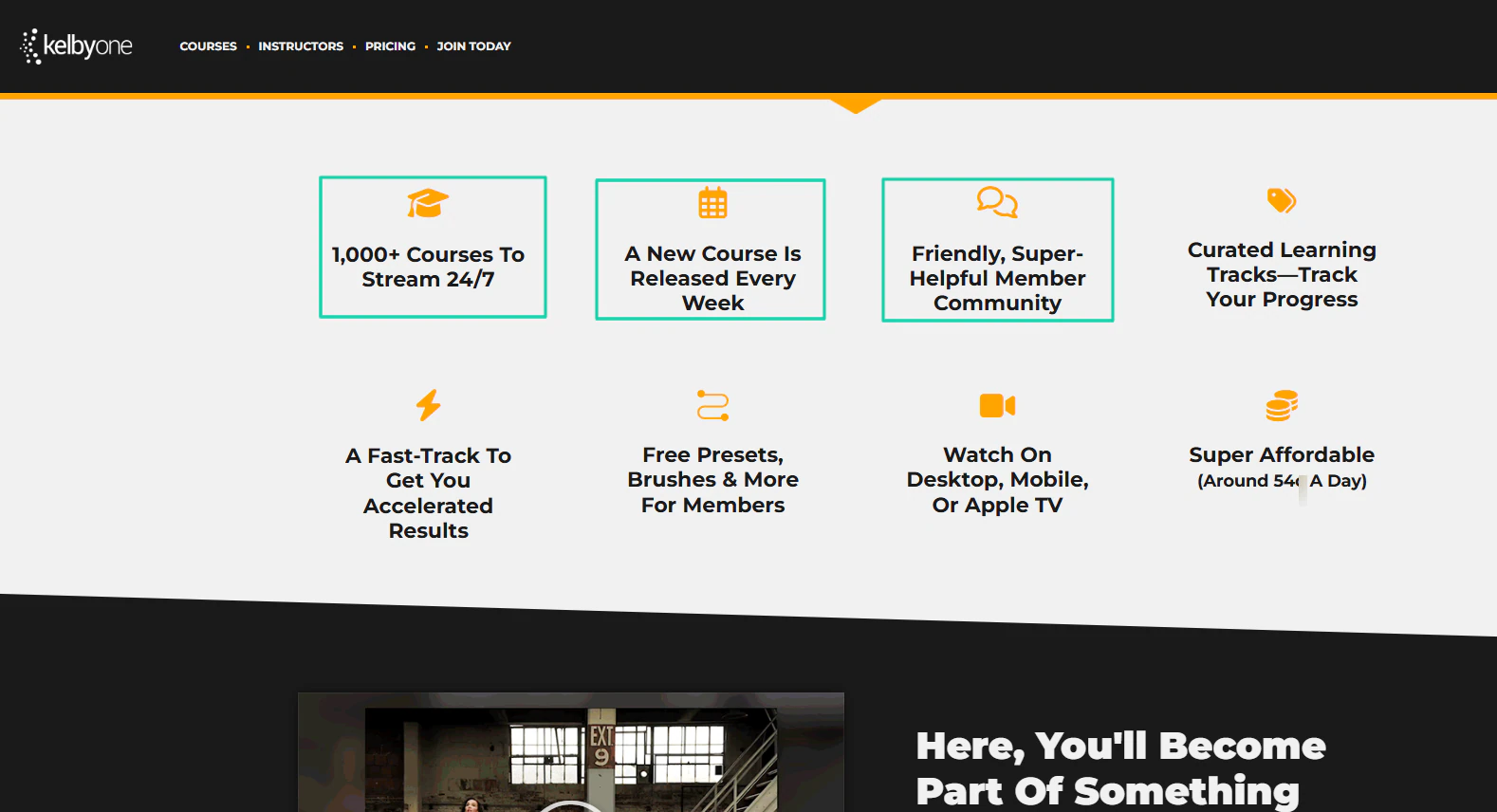 How to create a membership site: hybrid membership model screenshot — course builder